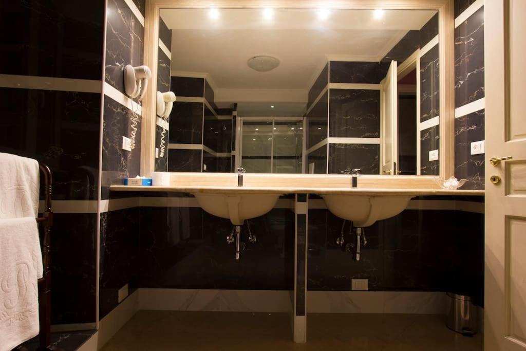 41 Nazionale Suite 41 로마 외부 사진