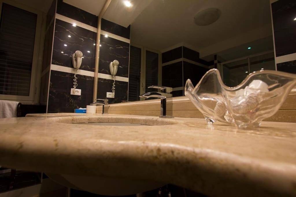 41 Nazionale Suite 41 로마 외부 사진